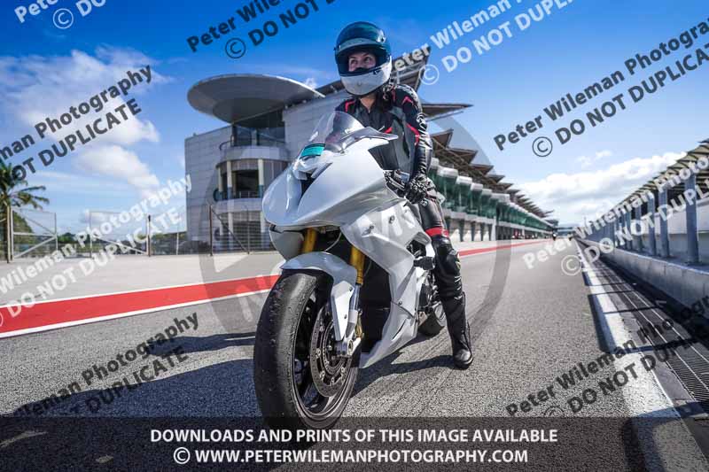 Sepang;event digital images;motorbikes;no limits;peter wileman photography;trackday;trackday digital images